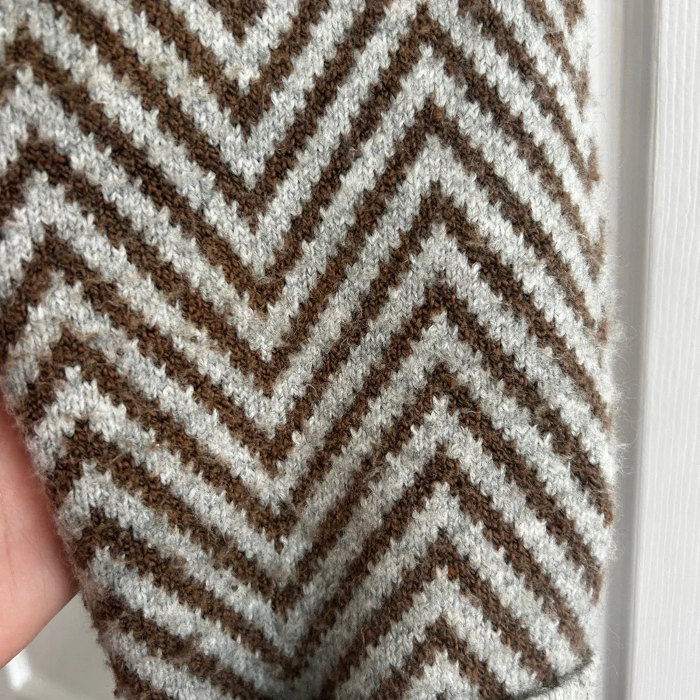 Ann Taylor Brown and Gray Chevron Button-Front Cardigan - Picture 3 of 4